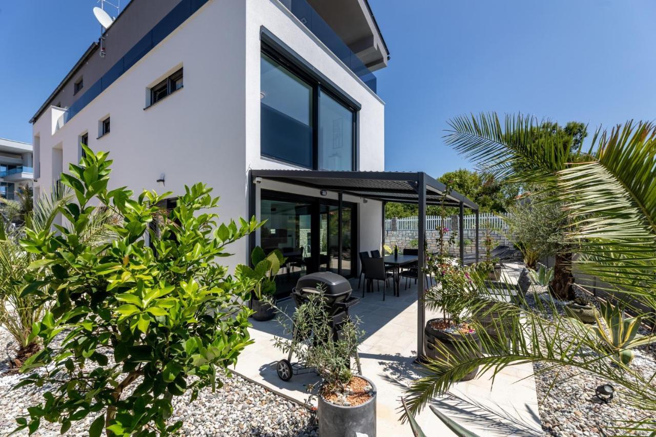 Luxury Villa Adria Apartments Krk Town Exterior foto