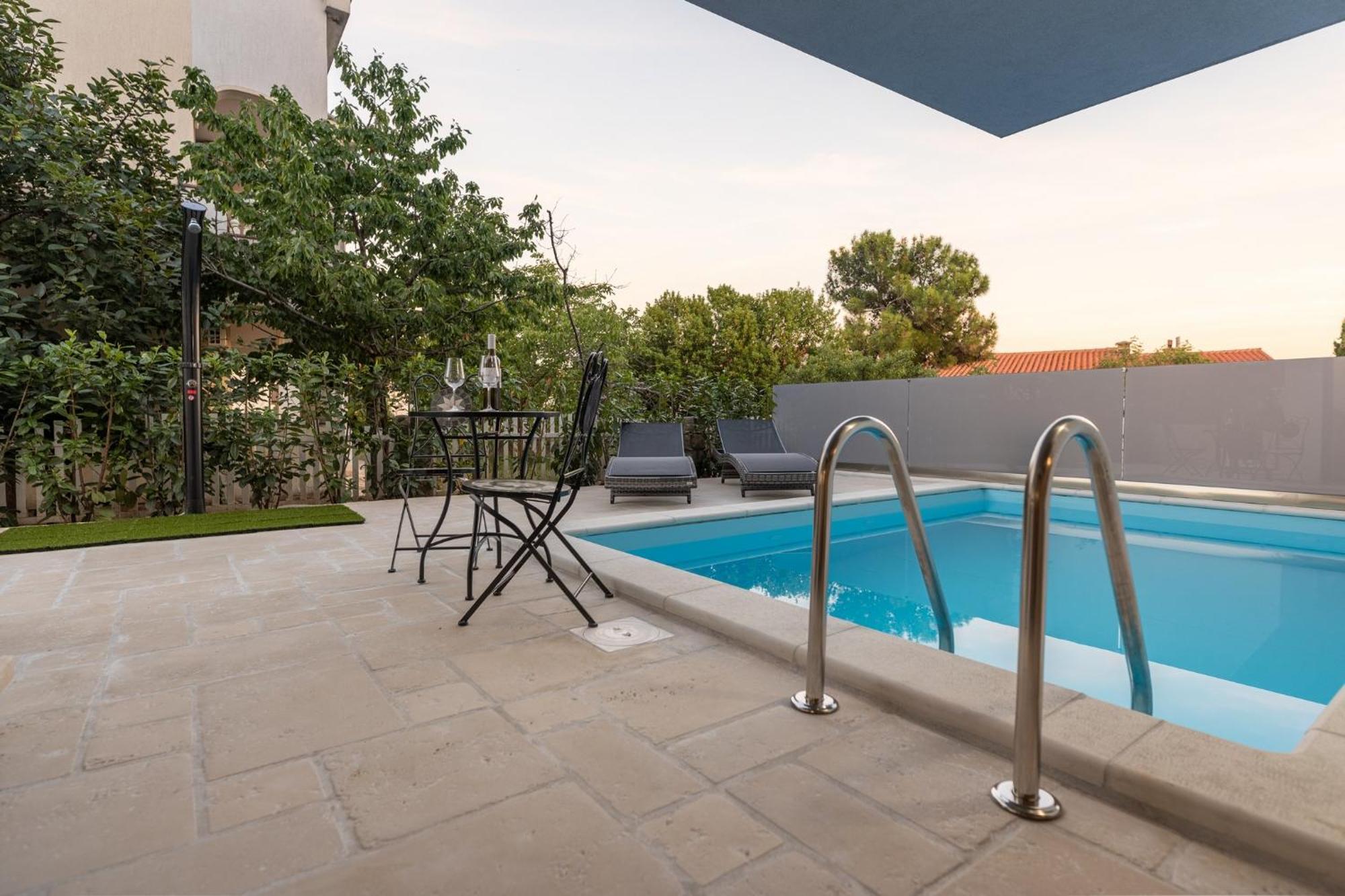 Luxury Villa Adria Apartments Krk Town Exterior foto